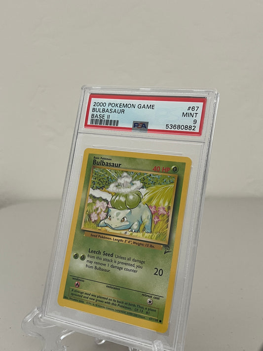 2000 Pokemon Base 2 Bulbasaur 67/130 - PSA 9