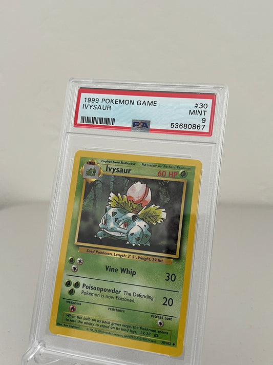 1999 Pokemon Game Ivysaur #30 - PSA 9